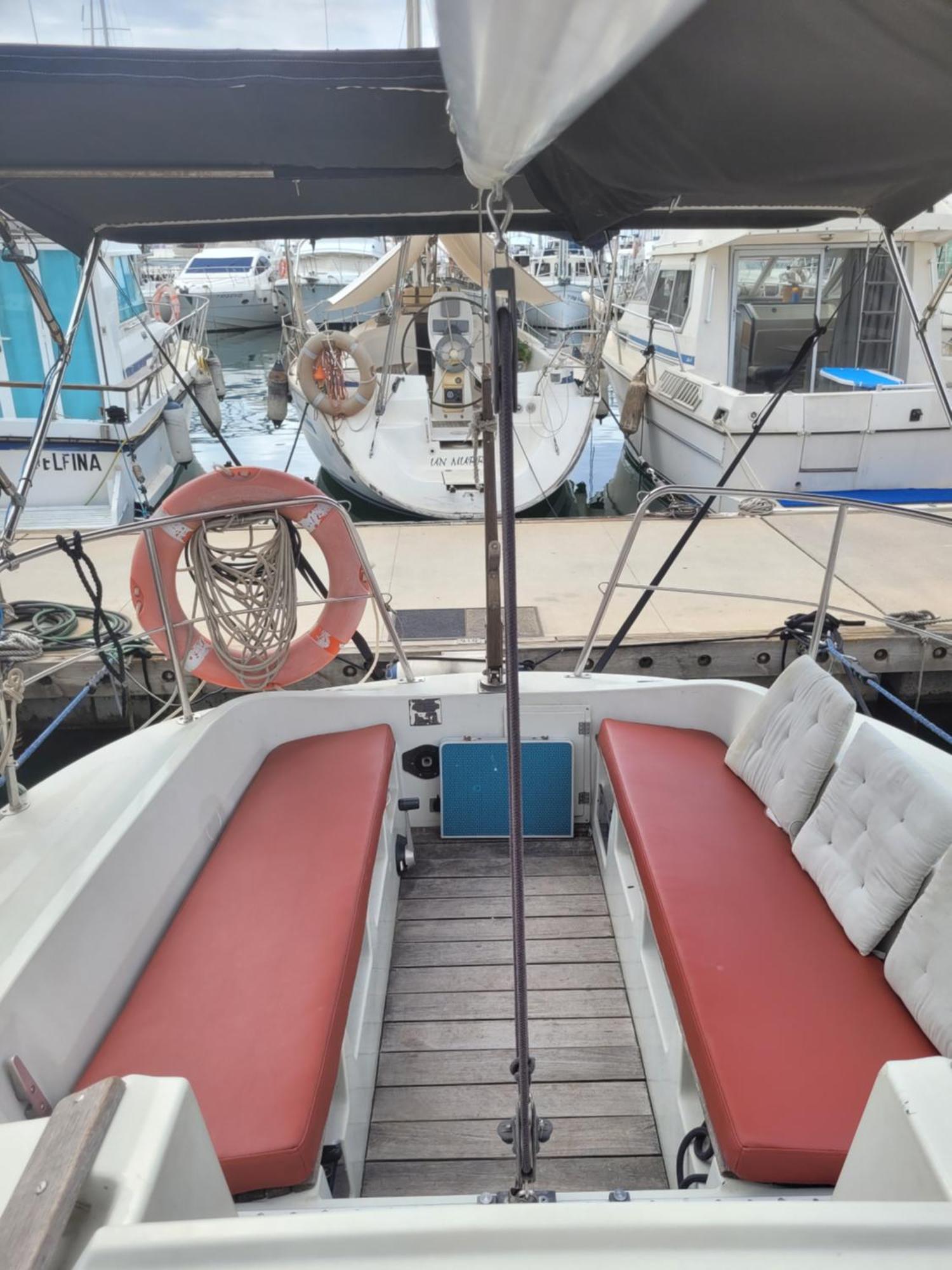 Experience On A Sailboat To Sleep Hotel Sant Adria de Besos Exterior photo